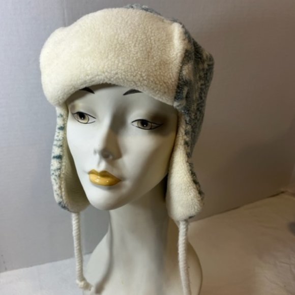 Cold Weather Winter Snowflakes Ski Hat Cap Bomber Hat For Adults and Teens - Picture 5 of 12